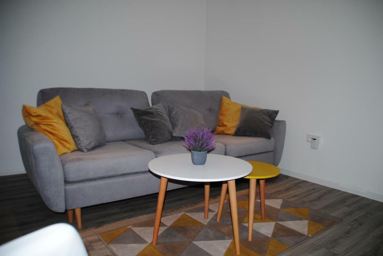 Apartman U Lesa Apartment Ratiskovice Exterior foto