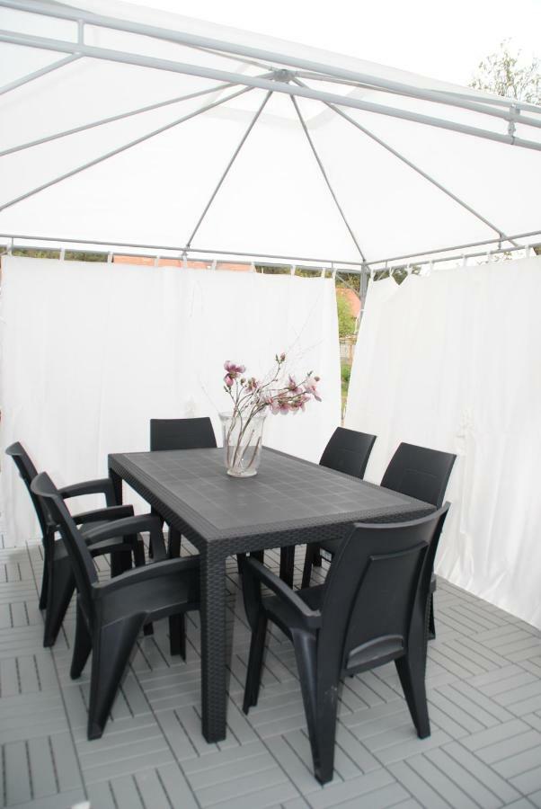 Apartman U Lesa Apartment Ratiskovice Exterior foto